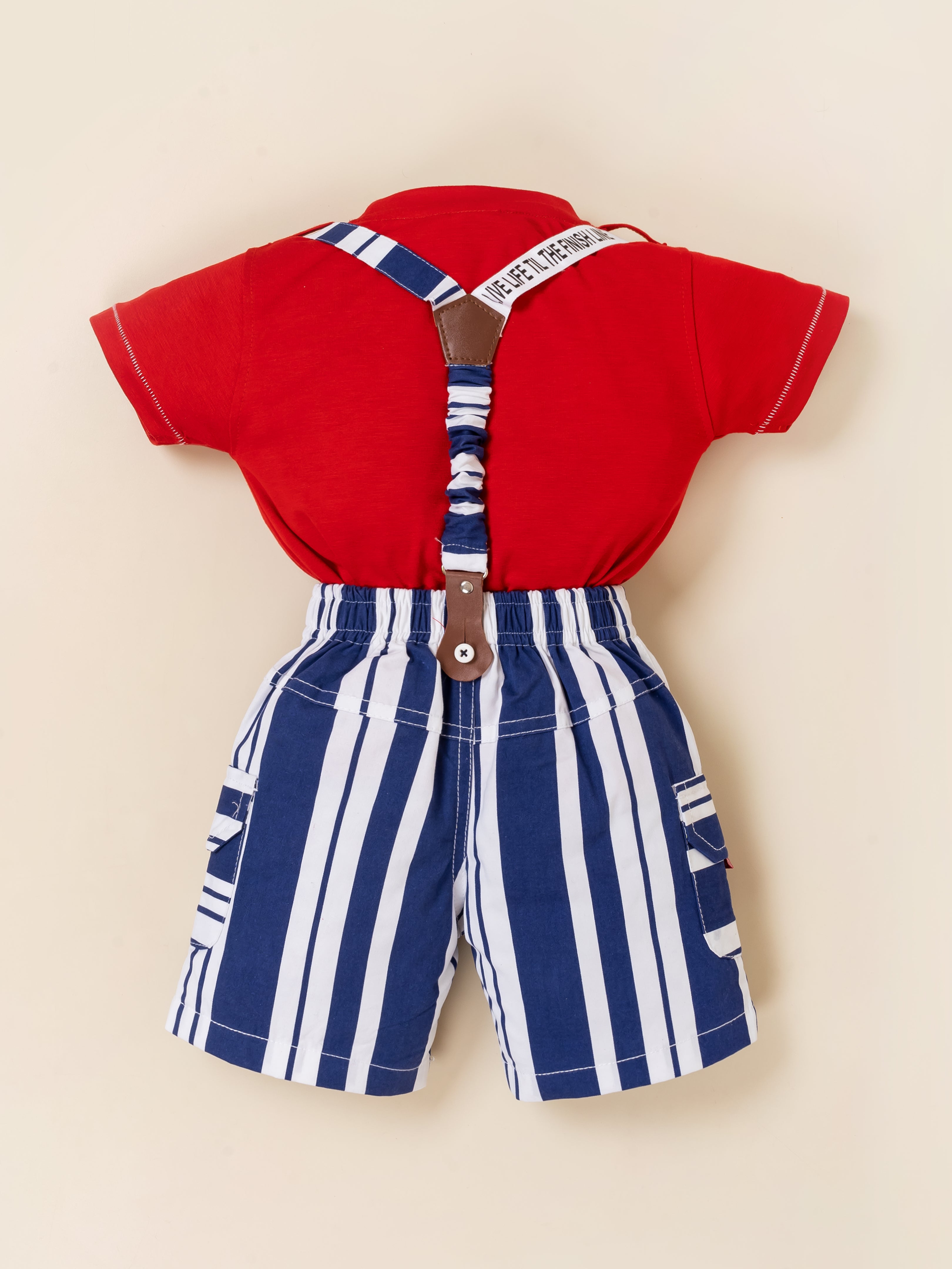A Toddler Boy's 2-Piece Set