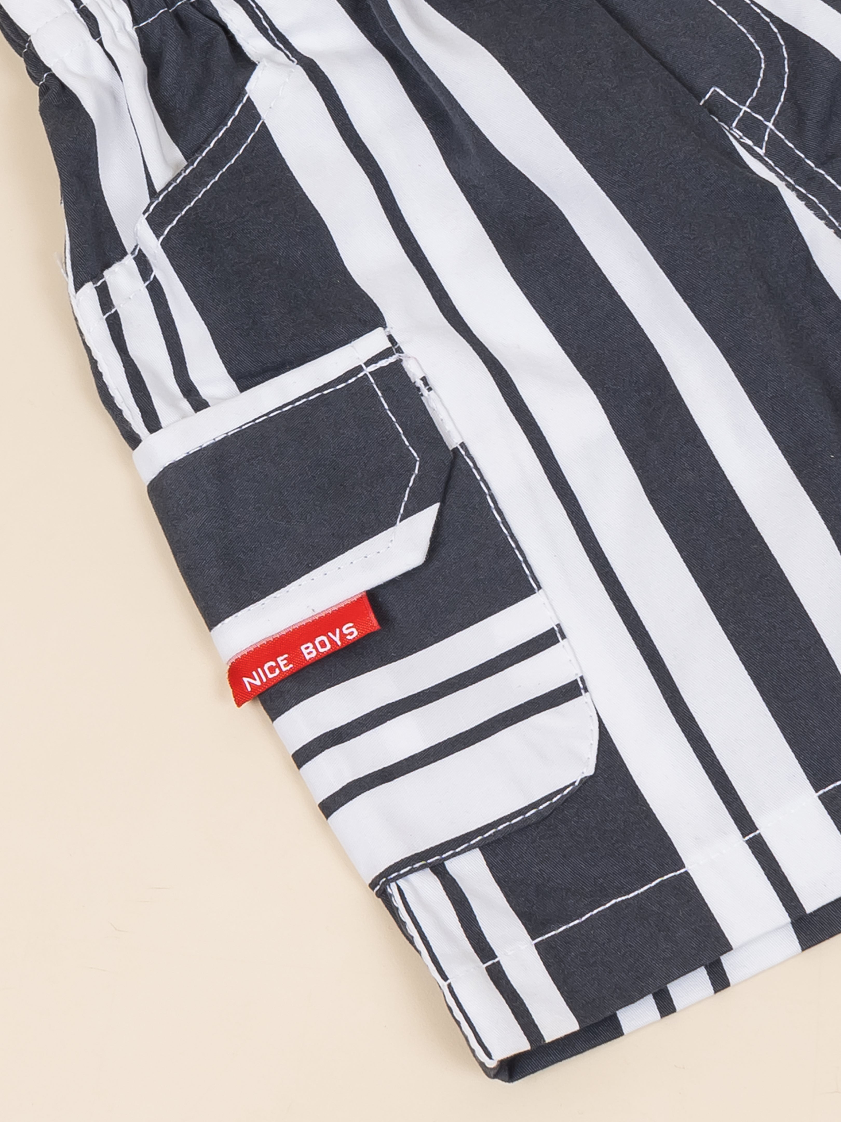 A Toddler Boy's 2-Piece Set