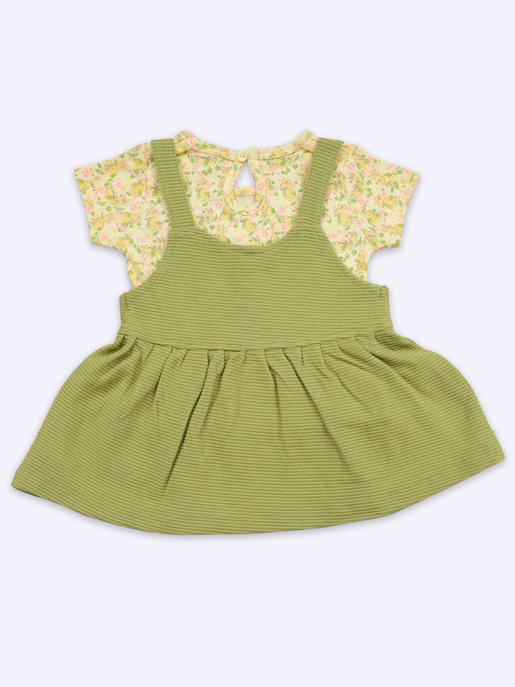 Baby's Day Infant Girls Printed Cotton Dungaree With Top & Brief