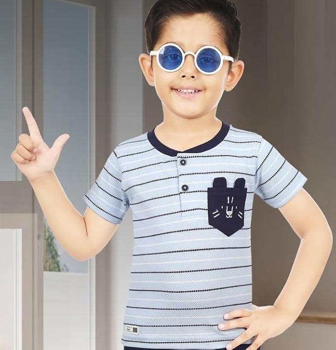CHOO CHOO Boys Printed  T-shirt and shorts