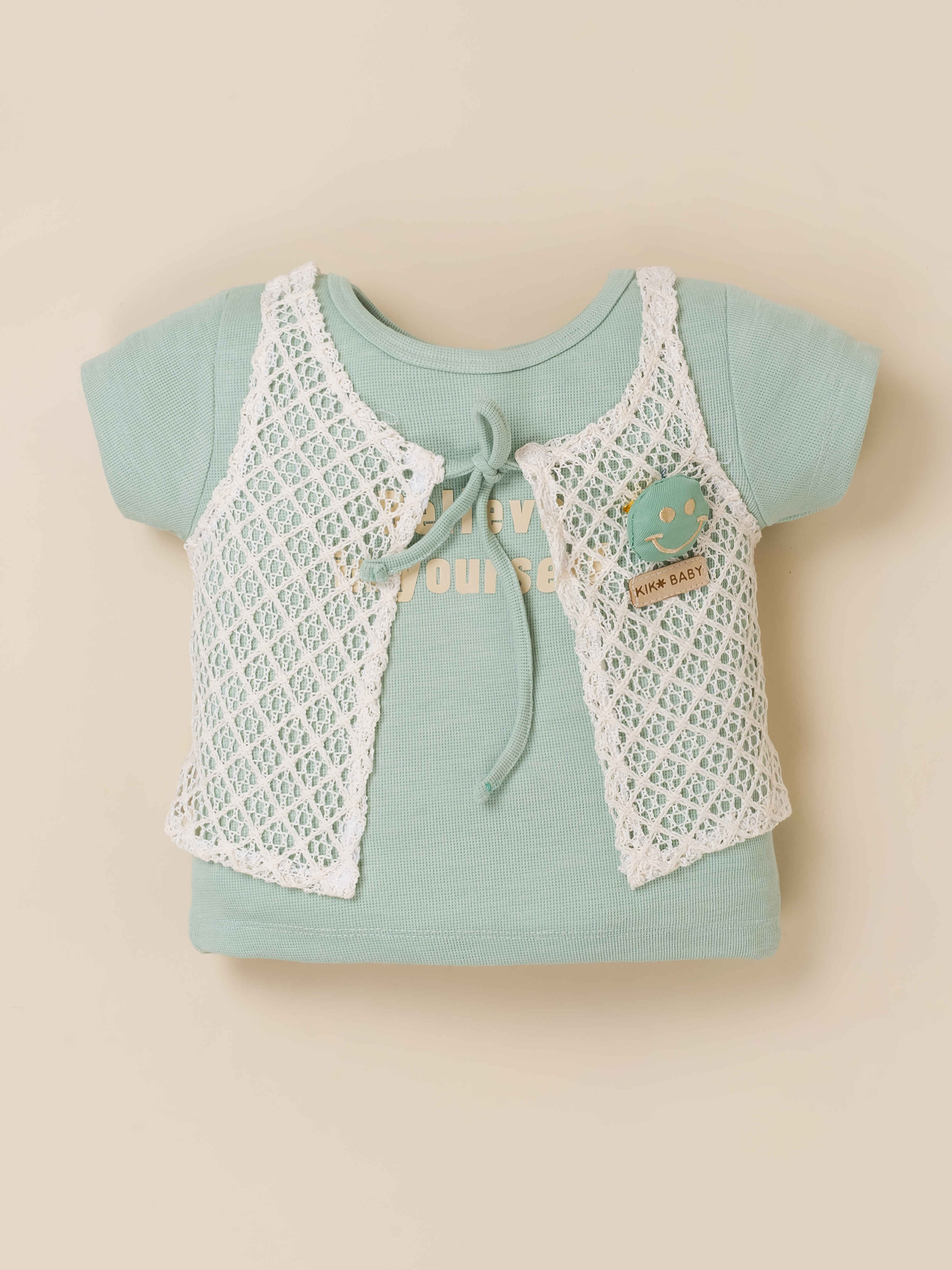 Baby Girl's Three-Part Clothing Set