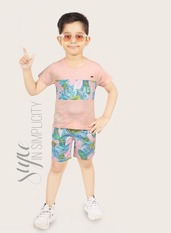 CHOO CHOO Boys  Printed T-shirt and shorts